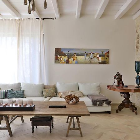 Olive House Traditional Villa With Pool Сітія Екстер'єр фото