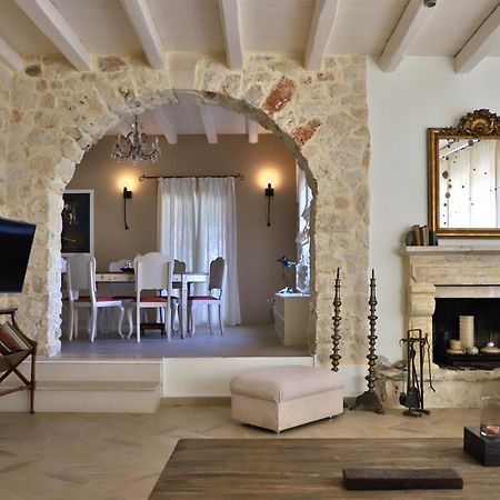 Olive House Traditional Villa With Pool Сітія Екстер'єр фото