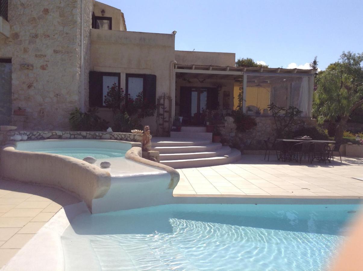 Olive House Traditional Villa With Pool Сітія Екстер'єр фото