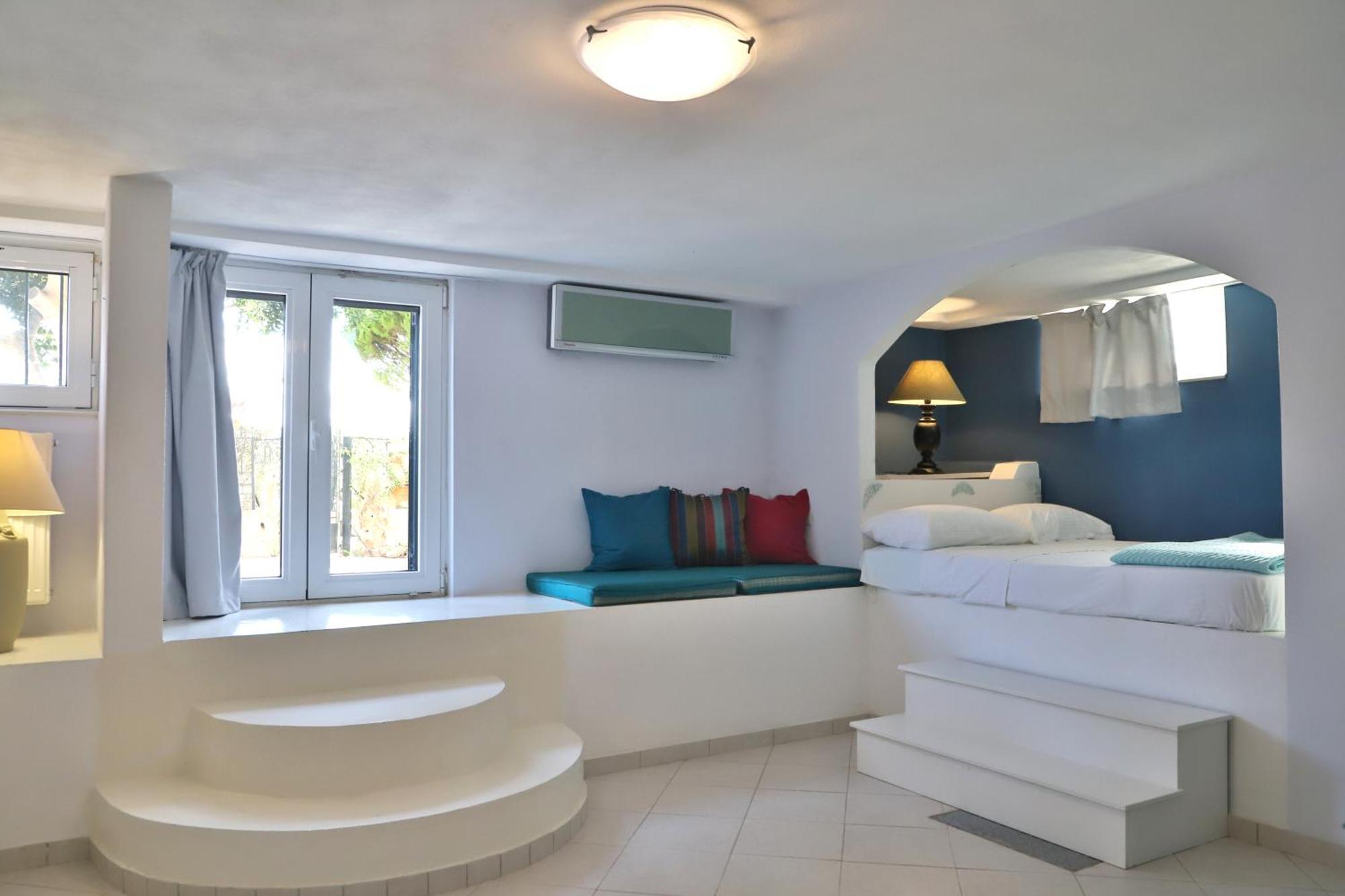 Olive House Traditional Villa With Pool Сітія Екстер'єр фото